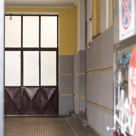 Hostgost Selected - Skadarlija Artisan Apartament