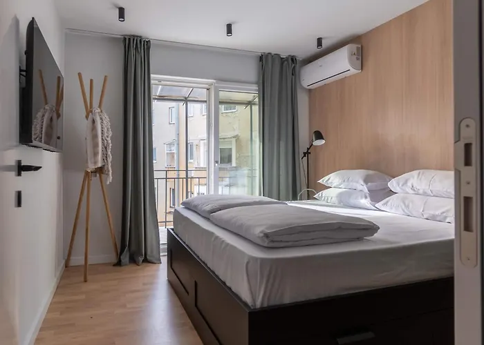 Hostgost Selected - Skadarlija Artisan بلغراد